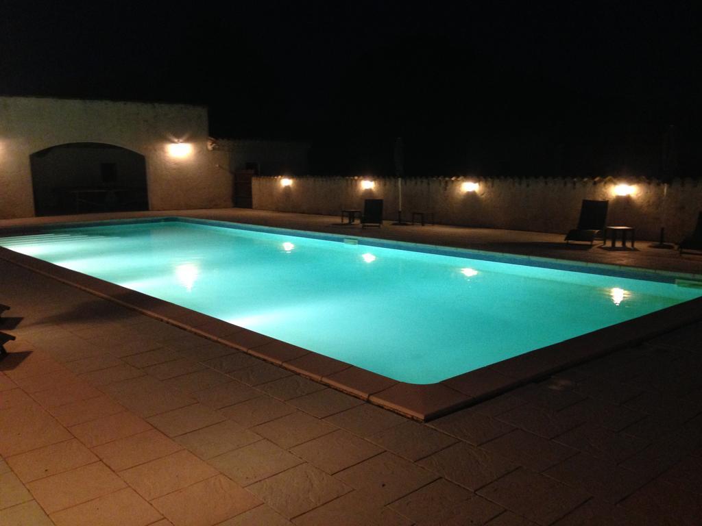 Domaine Saint Martin Hotel Valliguieres Exterior photo